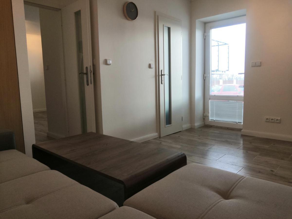Vehlovice Apartments Mělník المظهر الخارجي الصورة